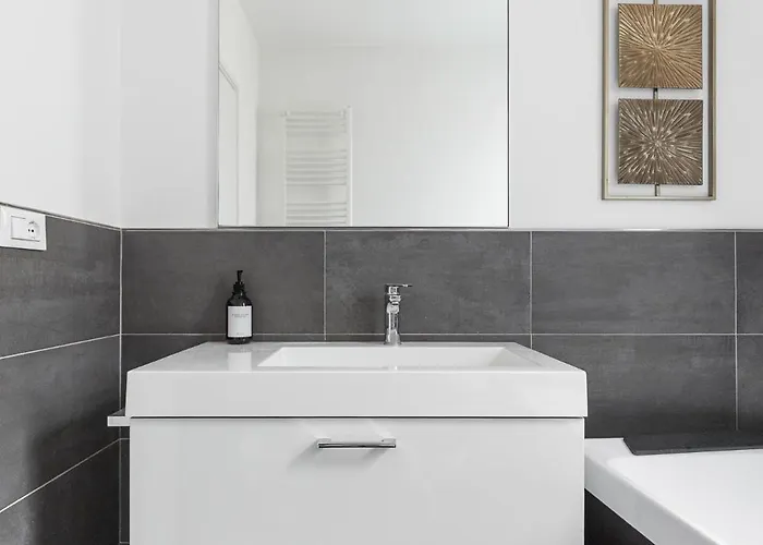 Casa Aposa A 5 Minuti Da Piazza Maggiore 아파트