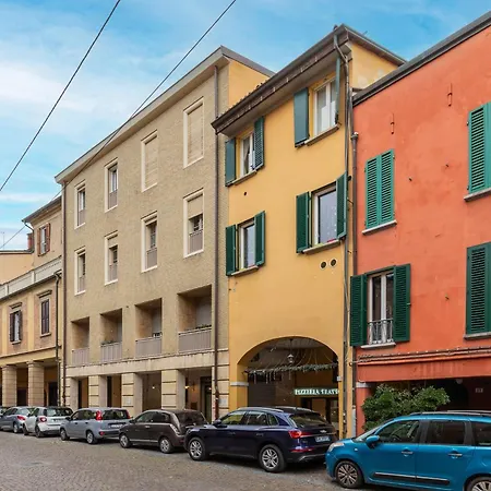 Casa Aposa A 5 Minuti Da Piazza Maggiore 아파트 *